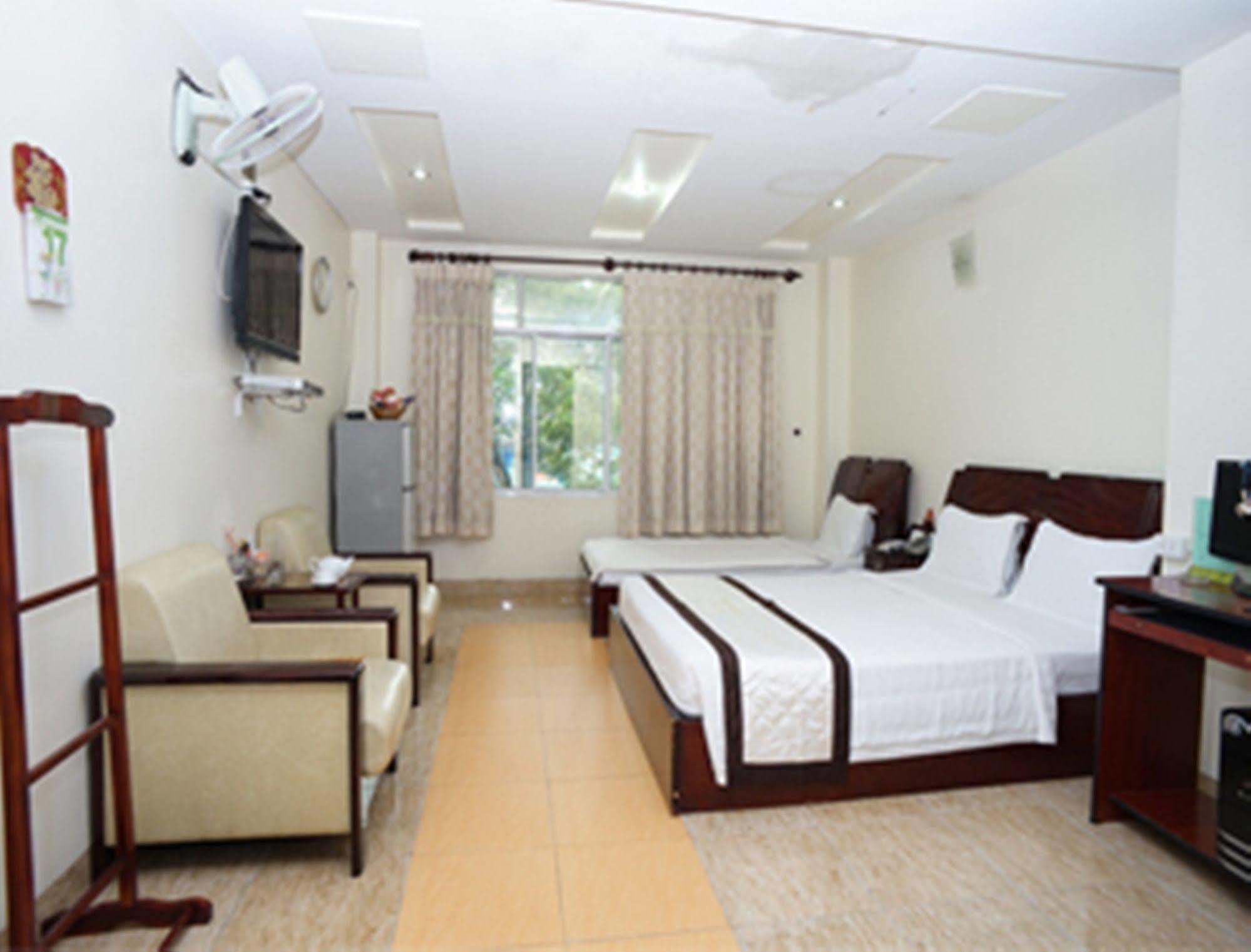 A25 Hotel - 22 Nguyen Cu Trinh Ho Chi Minh City Exterior photo